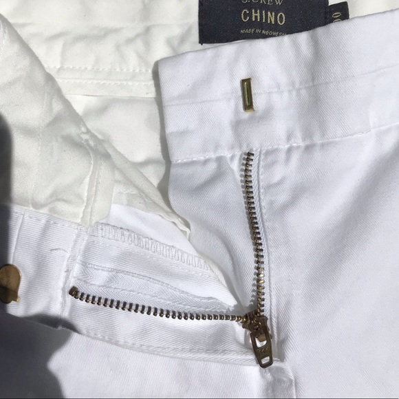 - J.Crew Chino Shorts - Size 00 - Picture 3 of 6